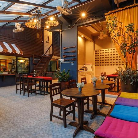 Ilili House Hostel Chiang Mai Exterior photo